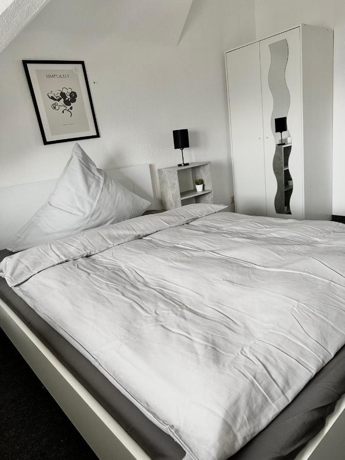 Ferienwohnung Flaming House Bitterfeld Esterno foto