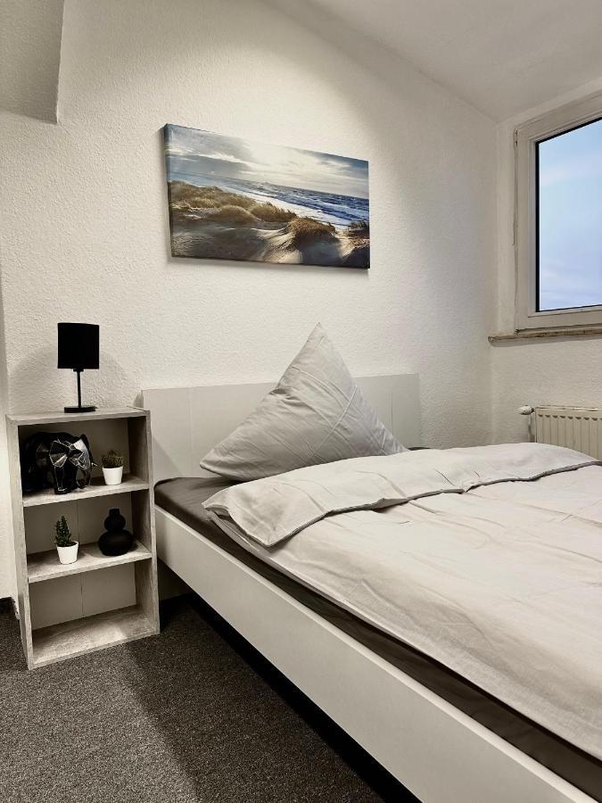 Ferienwohnung Flaming House Bitterfeld Esterno foto