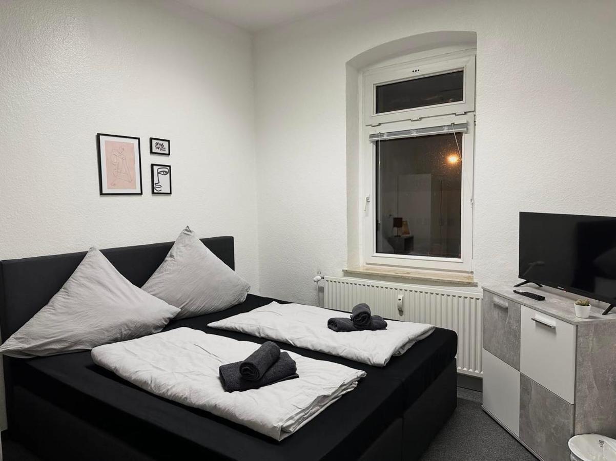 Ferienwohnung Flaming House Bitterfeld Esterno foto
