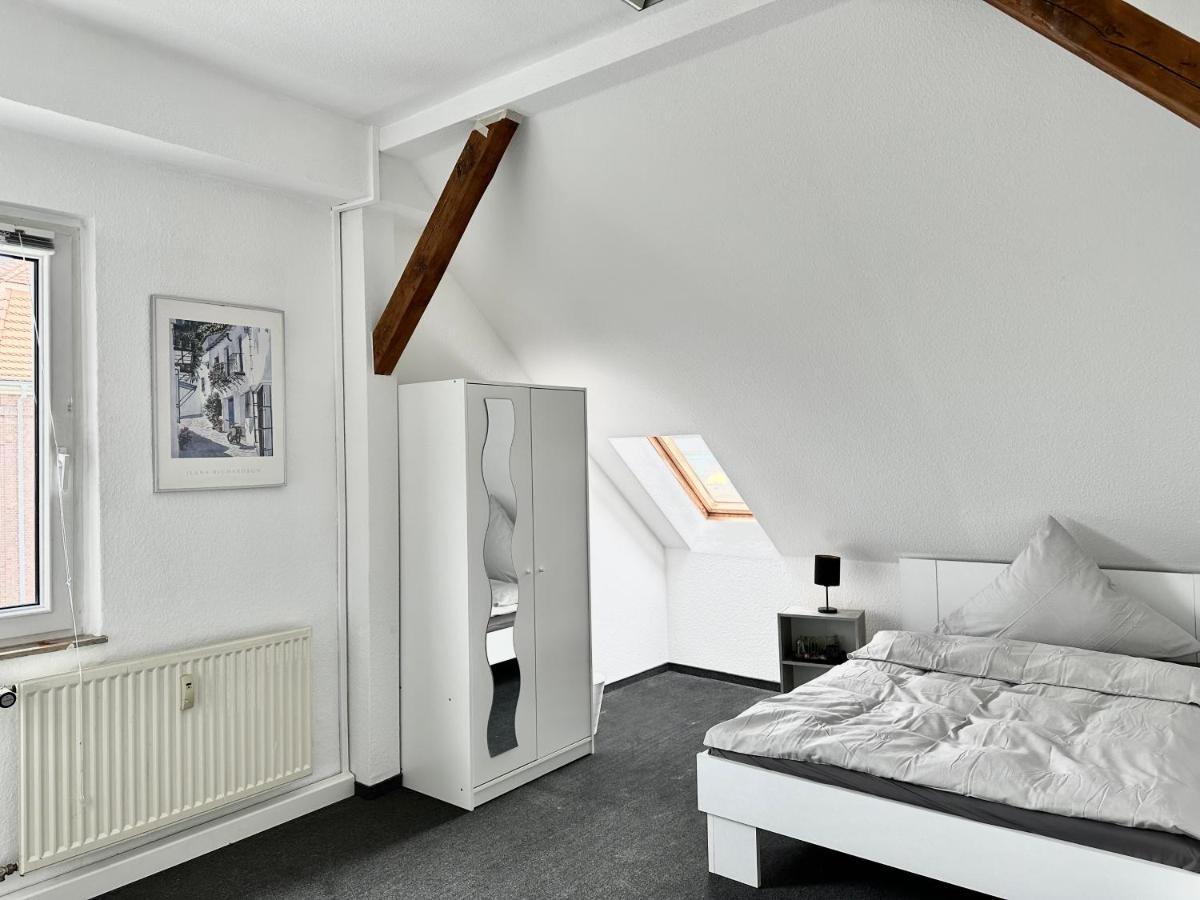 Ferienwohnung Flaming House Bitterfeld Esterno foto