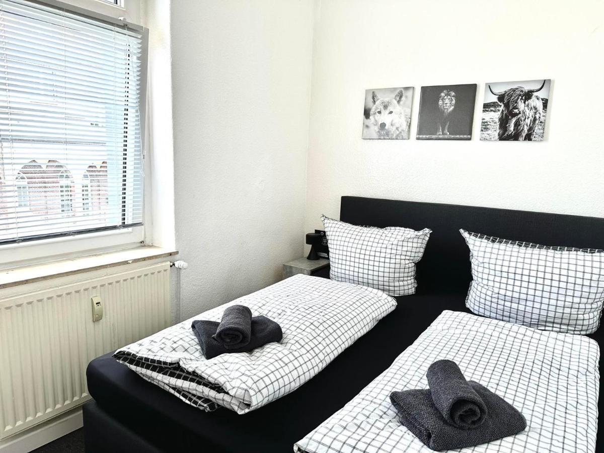 Ferienwohnung Flaming House Bitterfeld Esterno foto