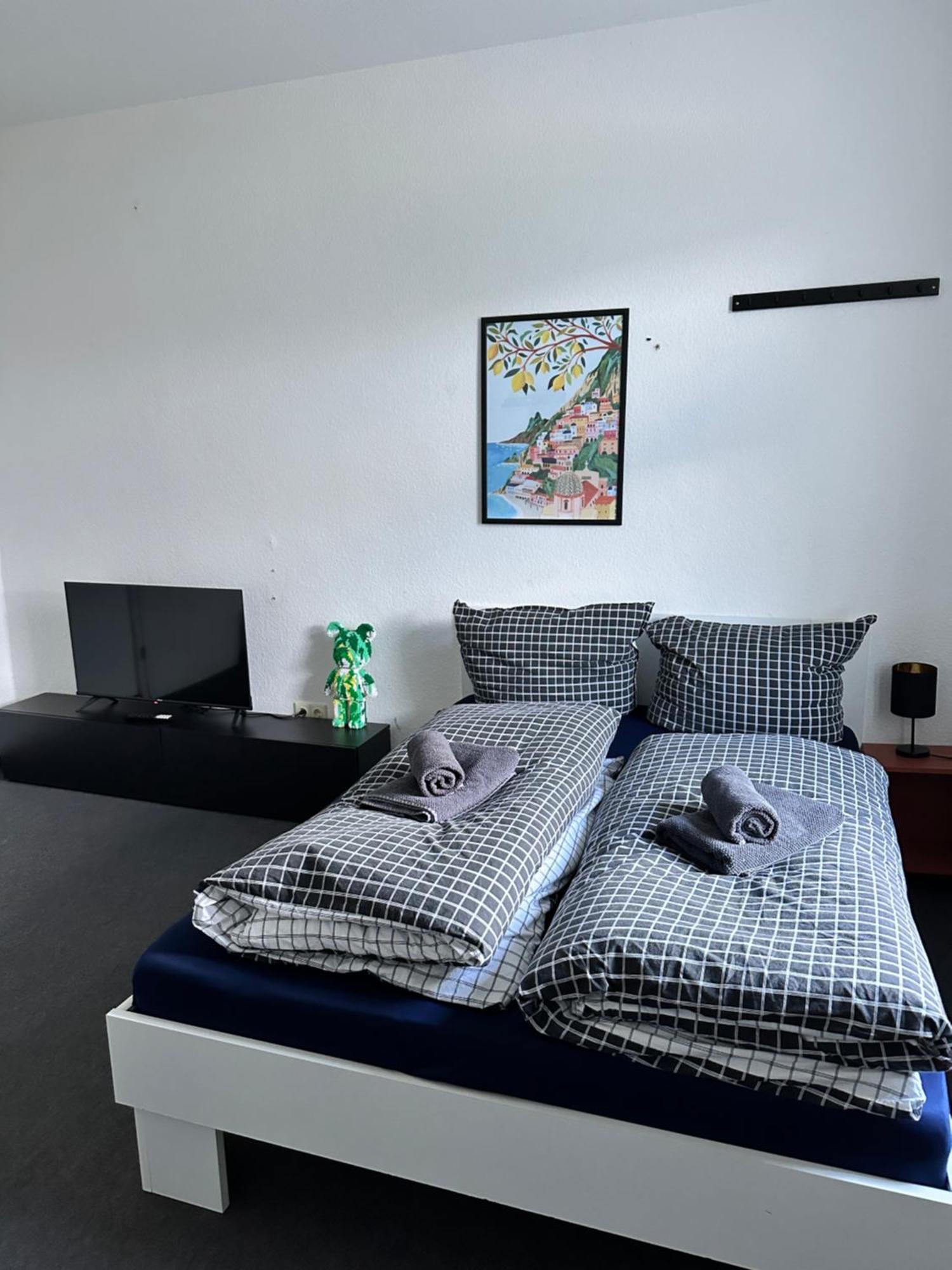 Ferienwohnung Flaming House Bitterfeld Esterno foto